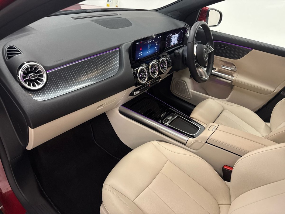 2025 Mercedes-Benz GLA Class - image 12