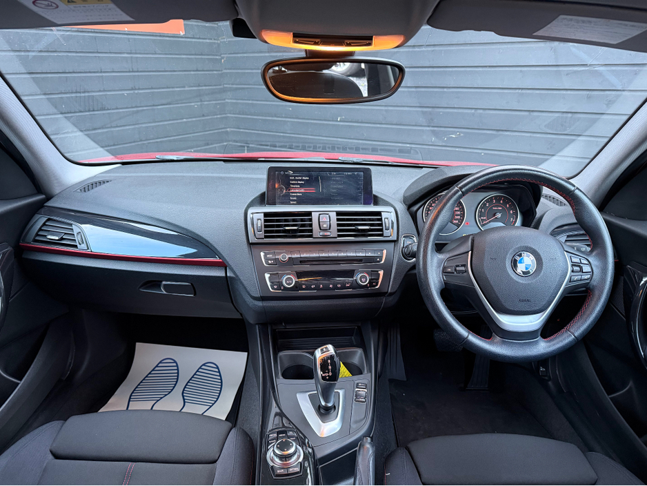 2013 BMW 1 Series - image 14