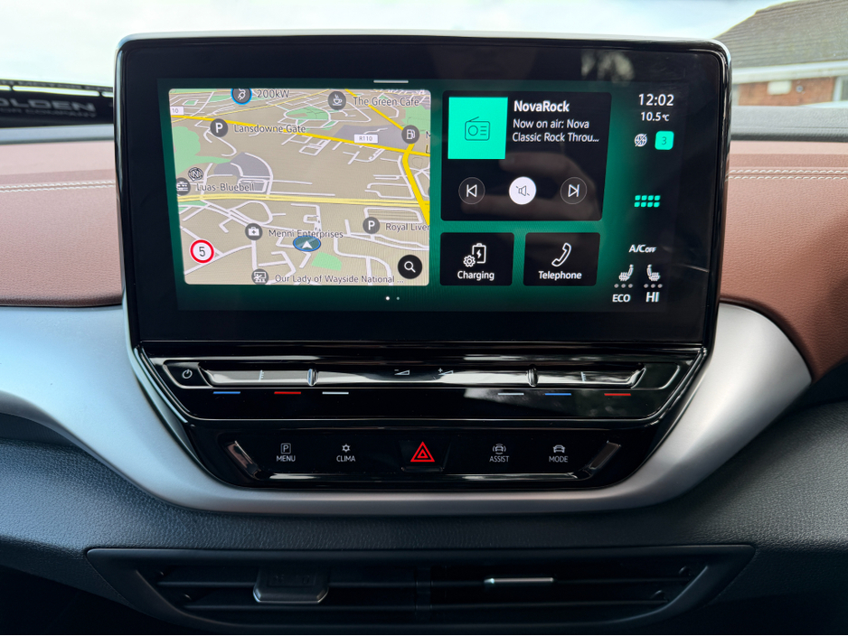 2023 Volkswagen ID.4 - image 17