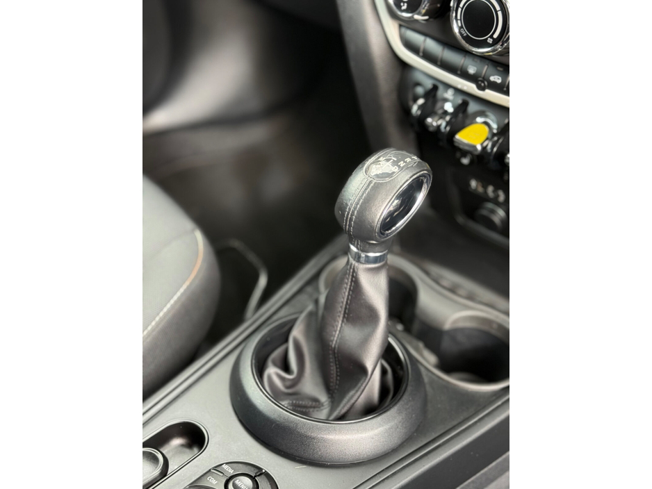 2018 MINI Countryman - image 11