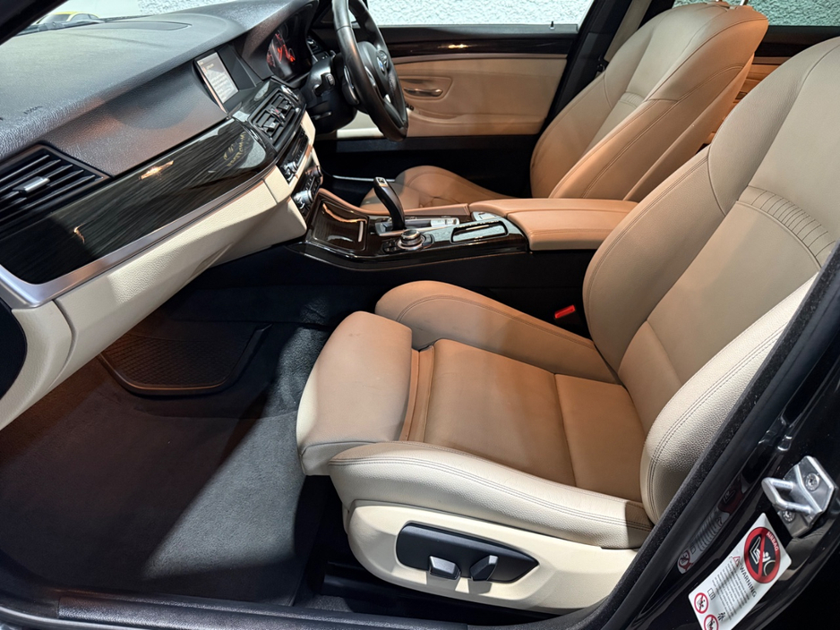 2014 BMW 5 Series - image 12