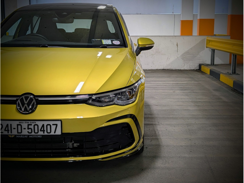 2024 Volkswagen Golf - image 8