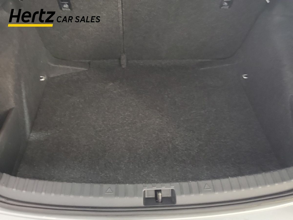 2024 Skoda Scala - image 17