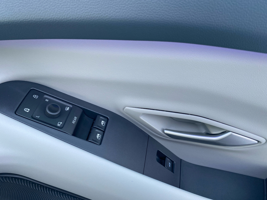 2025 Ford Explorer Extended Range Premium.. Driver assistance + Heat pump €43,500