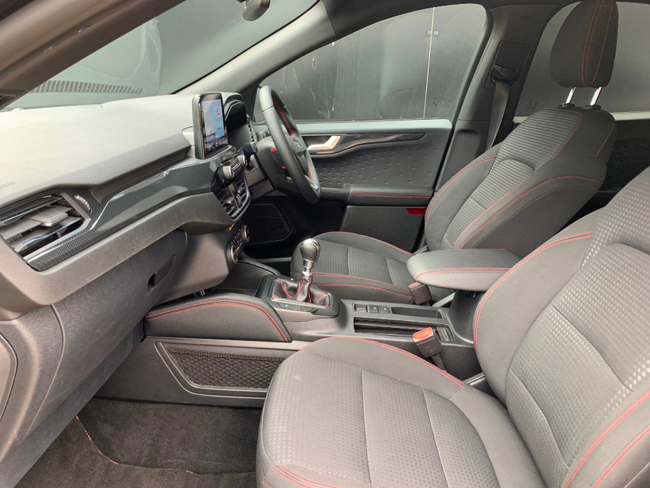 2021 Ford Kuga - image 15