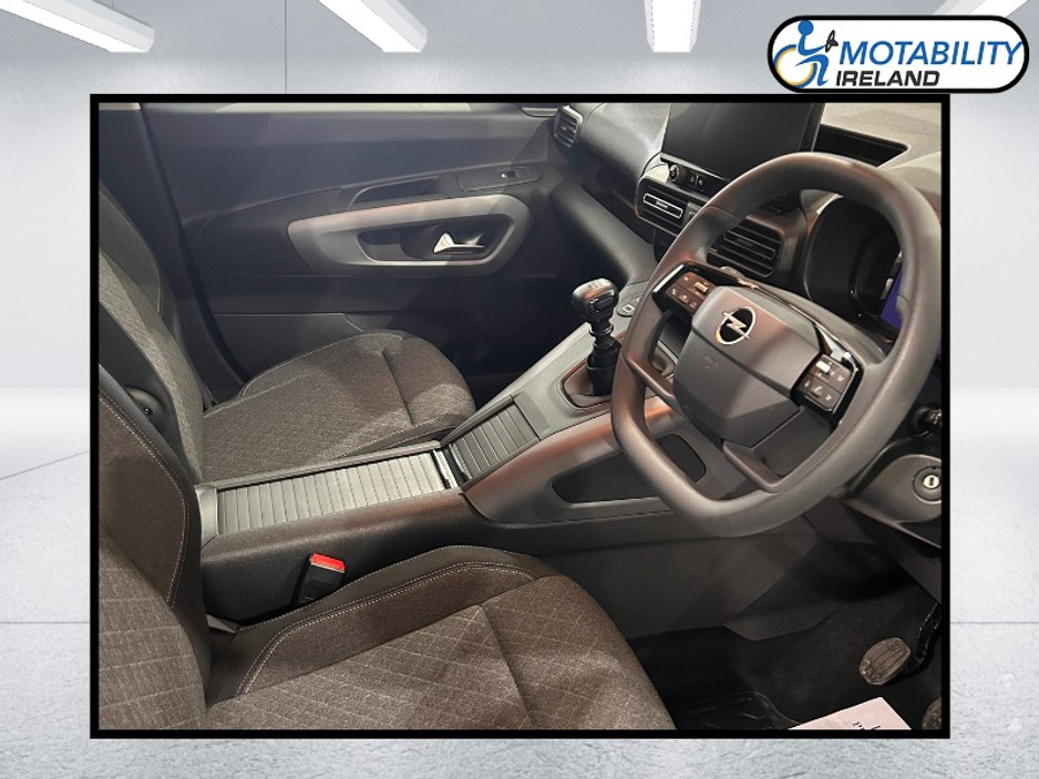 2026 Opel Combo Life - image 5