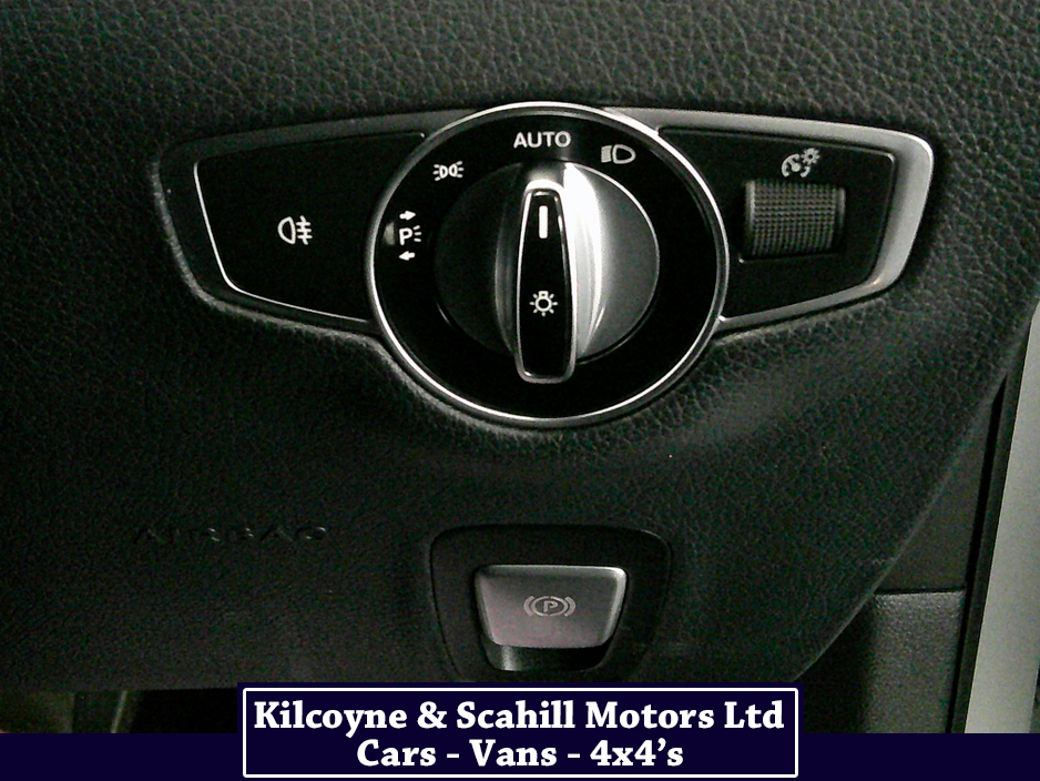 2016 Mercedes-Benz E Class - image 33