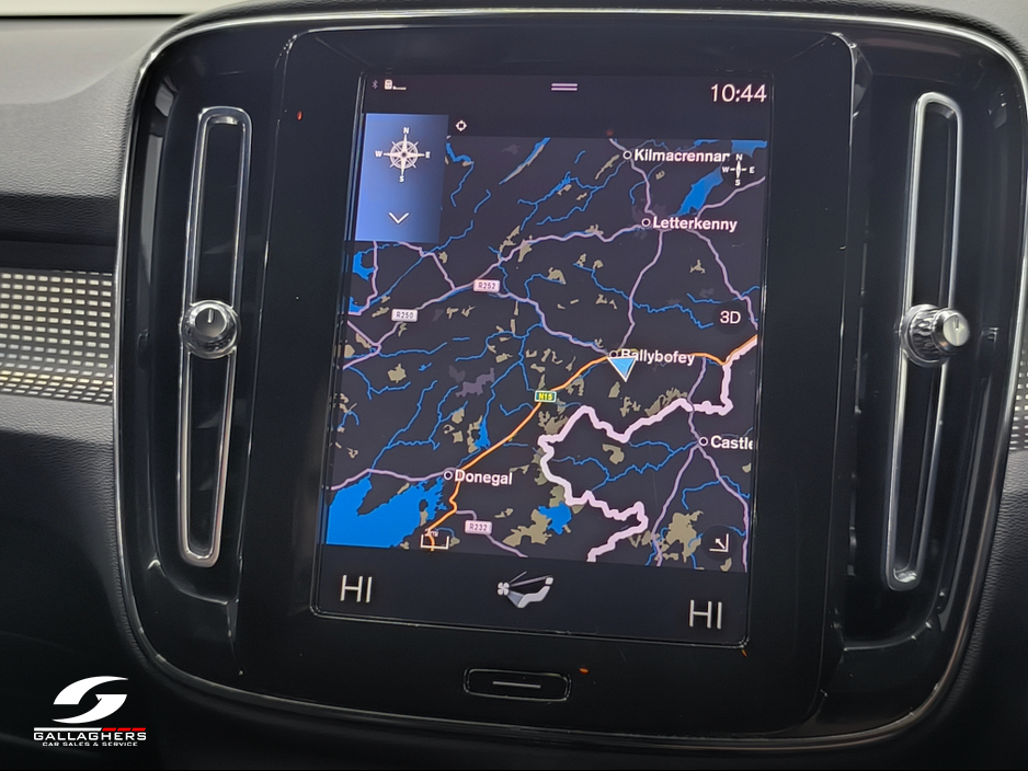 2022 Volvo XC40 (221) R-DESIGN T4 RECHARGE AUTO €33,995