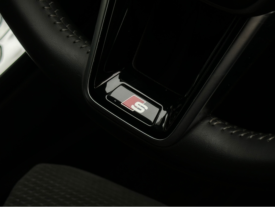 2019 Audi A6 - image 16