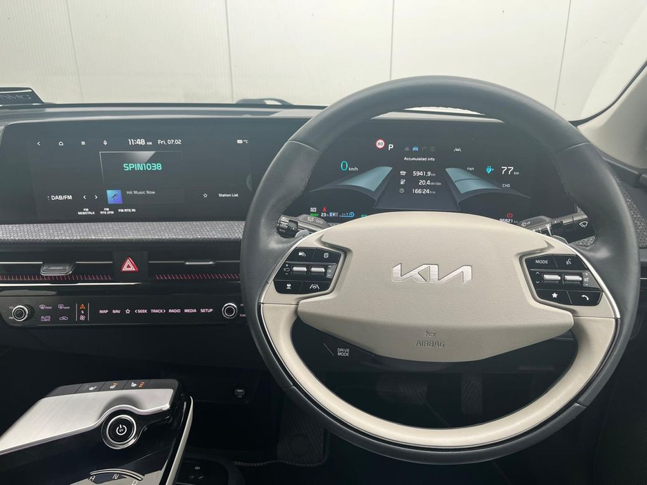 2021 Kia EV6 - image 6