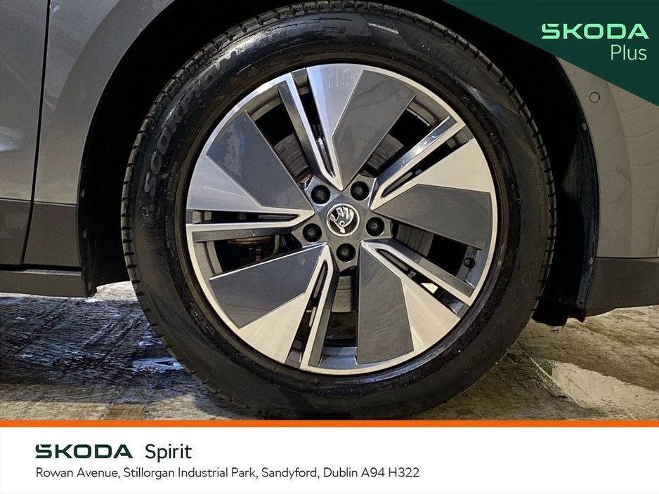 2023 Skoda Enyaq - image 8