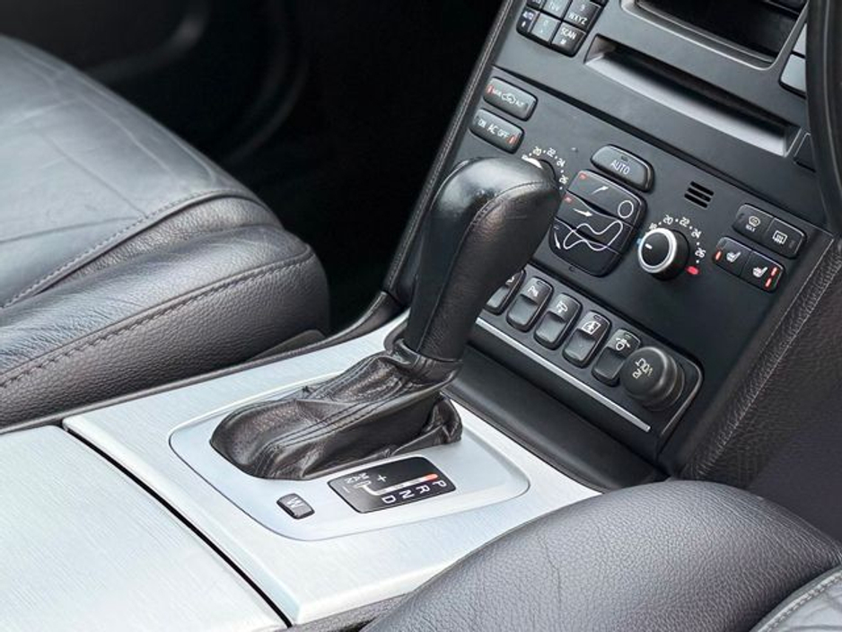 2014 Volvo XC90 D5 AWD SE GT 5DR Auto €14,900