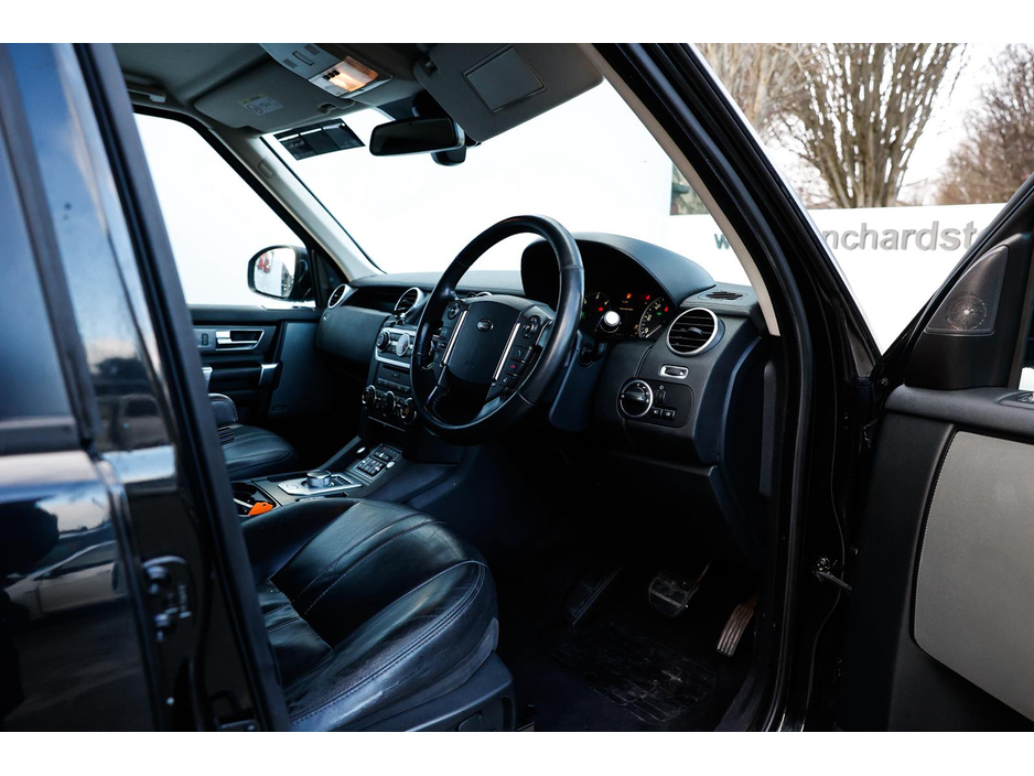 2015 Land Rover Discovery Land Rover Discovery HSE | 2 Seat Commercial | VAT Q €18,900