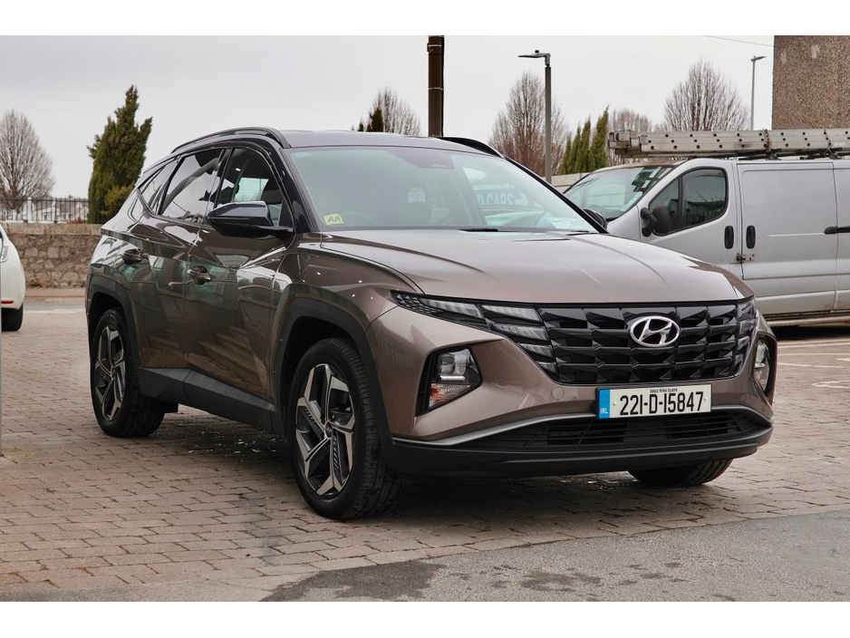 2022 Hyundai Tucson - image 3