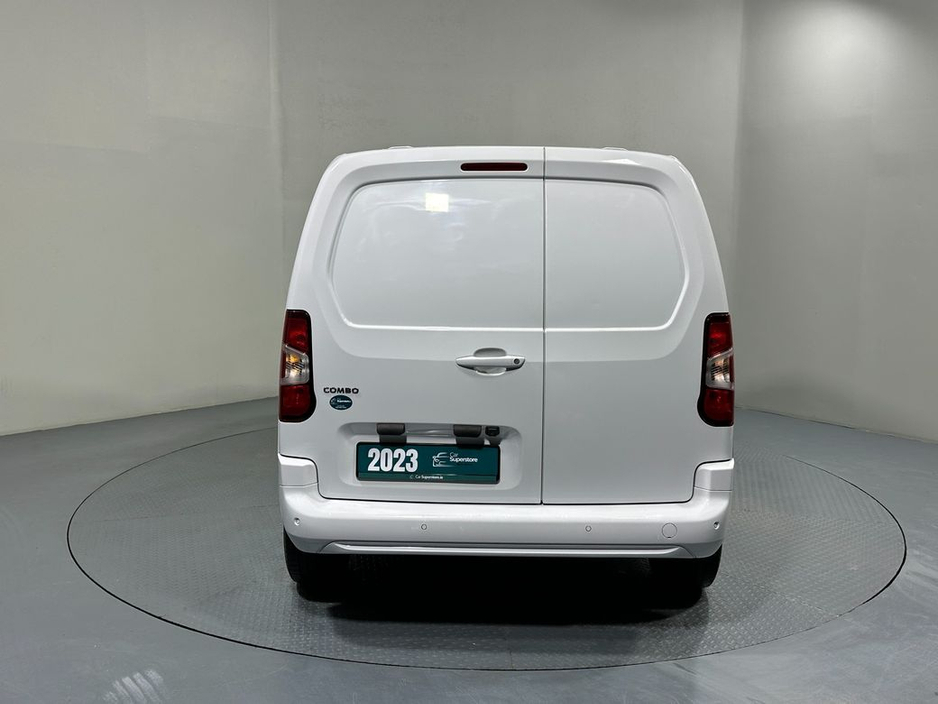 2023 Opel Combo Pro 100 BHP* High Spec* €17,800