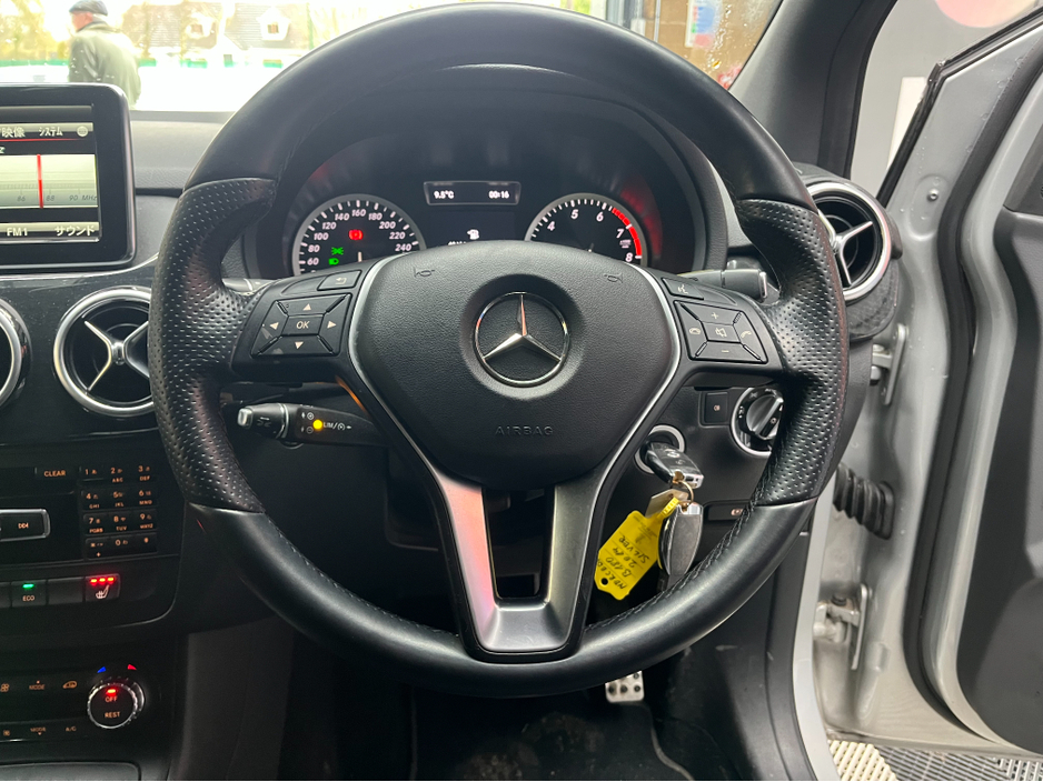 2014 Mercedes-Benz B Class - image 8