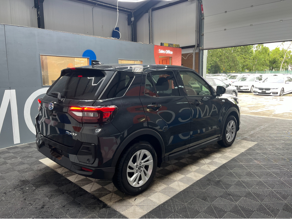 2022 Daihatsu Rocky - image 6