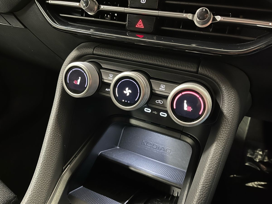 2025 Skoda Kodiaq Selection DSG 2.0TDI 150BHP - UPGRADED 20 INCH ALLOYS - Reversing Camera - Heated Seats - Climate Control - Keyless Start - Cruise Control - Apple CarPlay/Android Auto €53,950