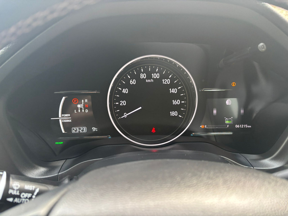 2017 Honda Vezel - image 15