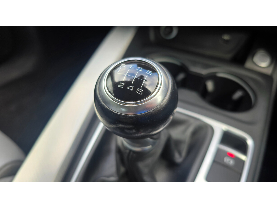 2018 Audi A4 - image 22