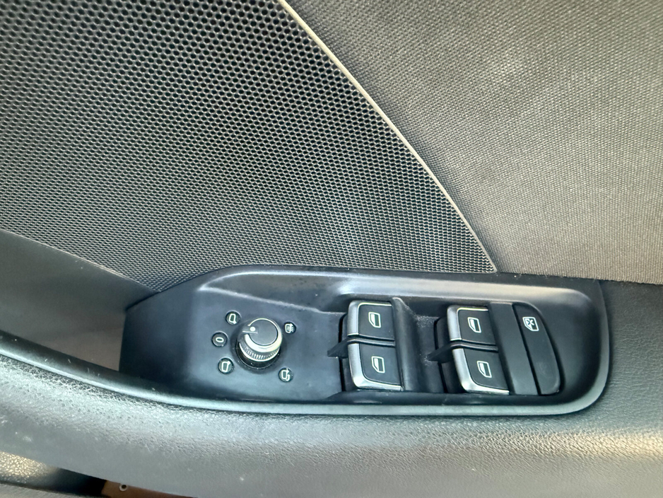 2016 Audi A3 - image 20