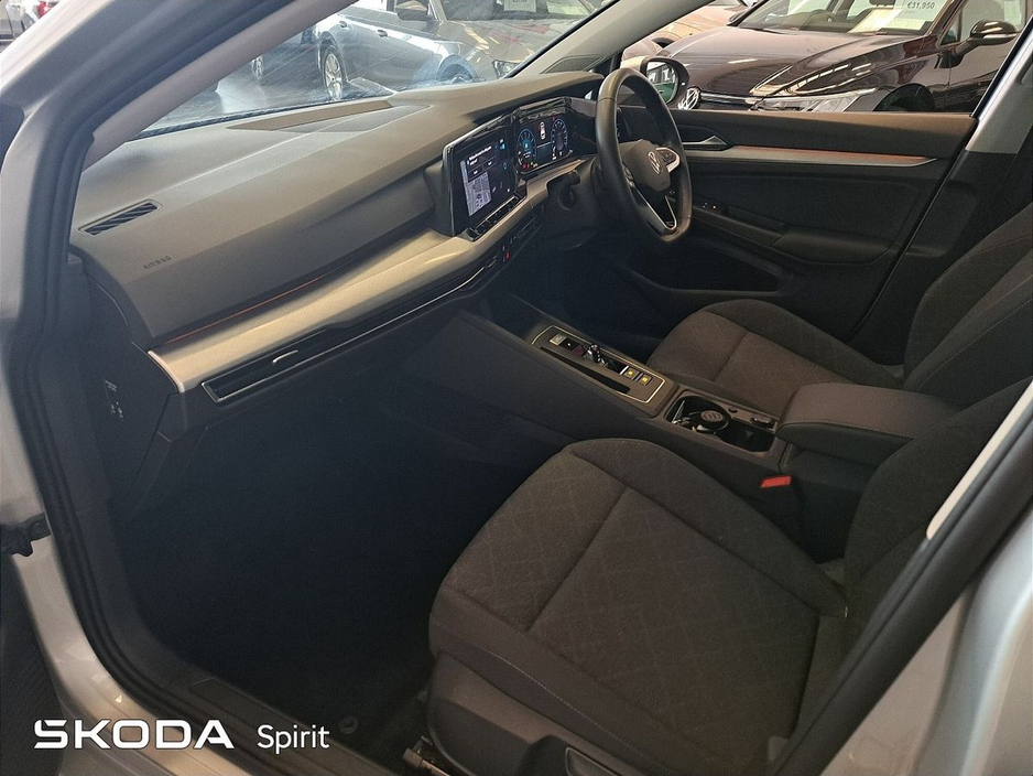 2023 Volkswagen Golf Life 1.0TSI 110bhp DSG M-HEV €26,950