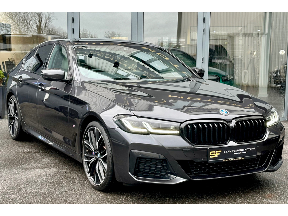 2023 BMW 5 Series ++LOW KM++ M SPORT PRO MHEV AUTO 520 D