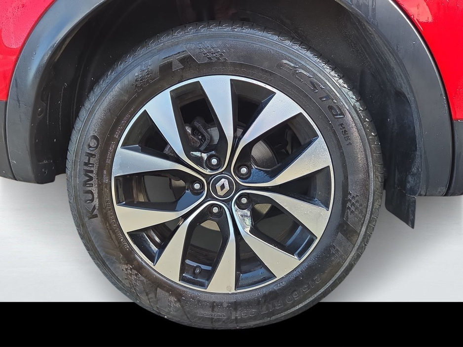 2023 Renault Arkana - image 9