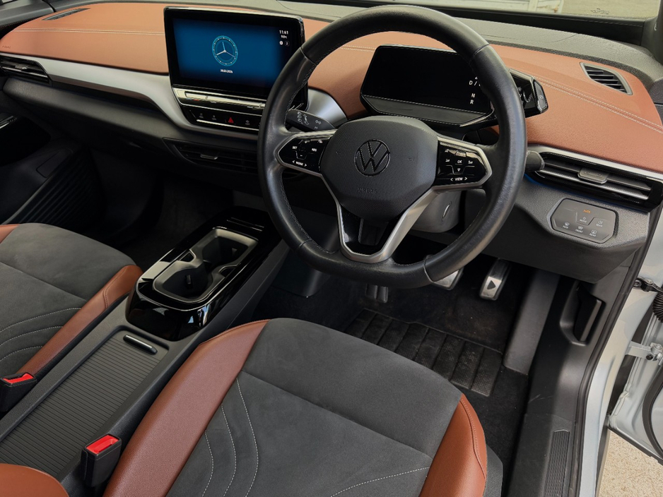 2022 Volkswagen ID.4 - image 8