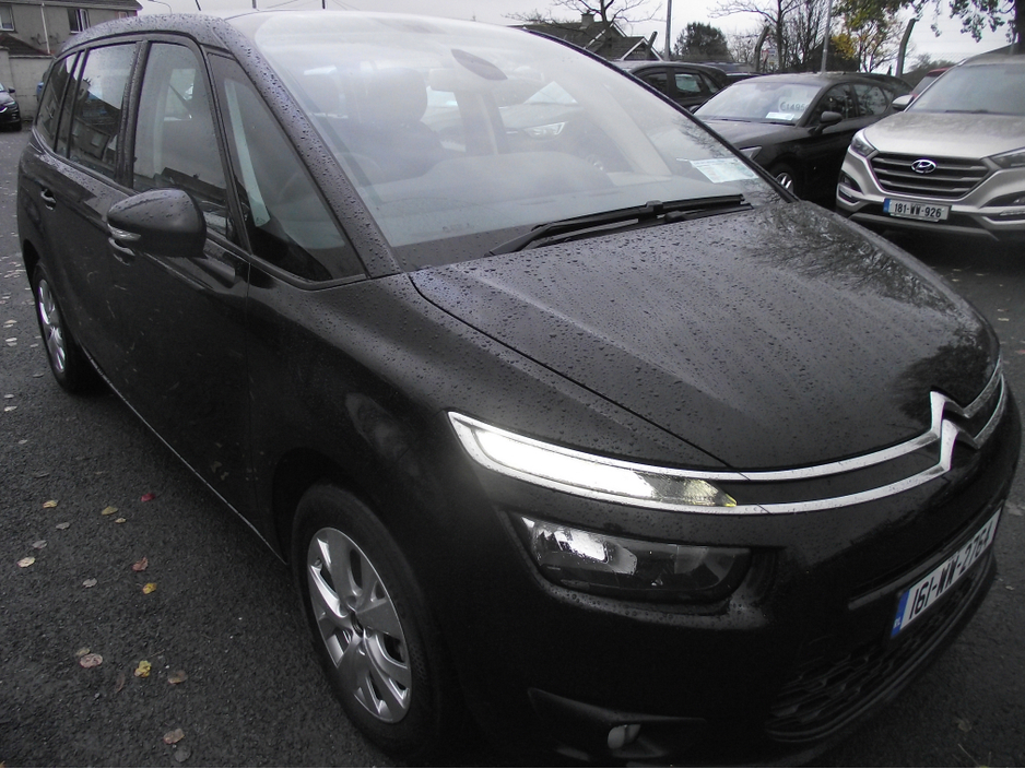 2016 Citroen Grand C4 Picasso - image 4