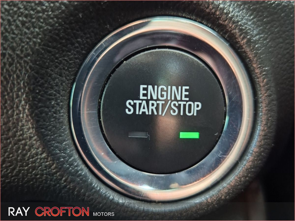 2018 Vauxhall Insignia - image 23