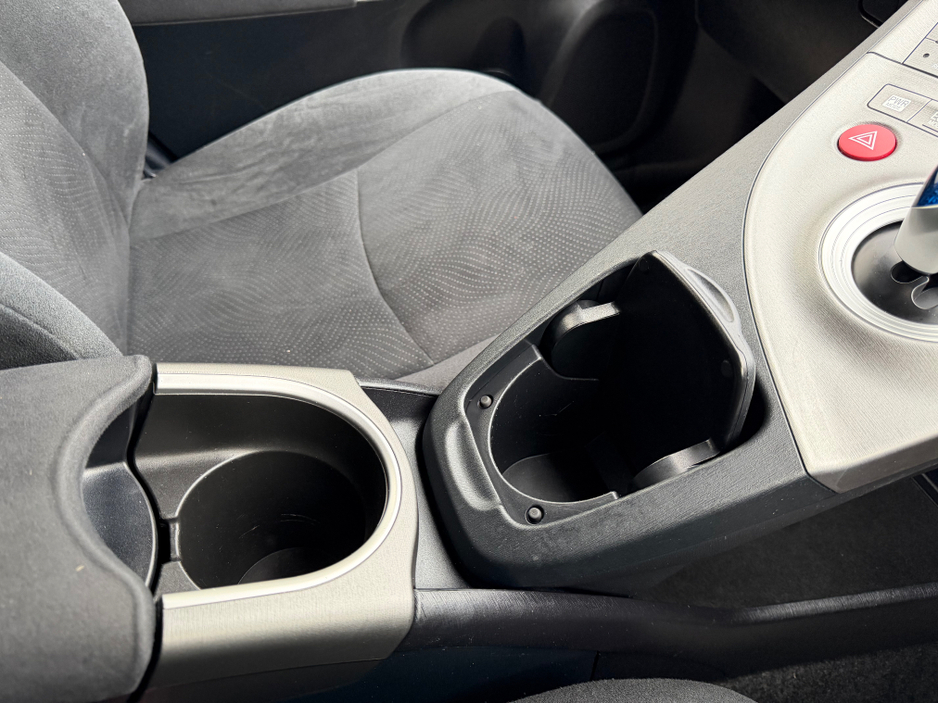 2015 Toyota Prius Self charge hybrid - High spec - Low mileage €9,890