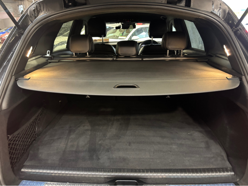 2023 Mercedes-Benz GLC Class 300 DE 4MAT 4MATIC 5DR AUTO Finance Available own this car from €199 per week €46,499