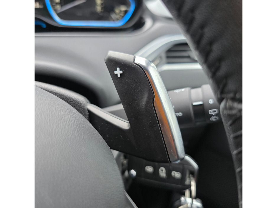 2015 Peugeot 208 1.0 PureTech 68bhp Access 5 dr €7,950