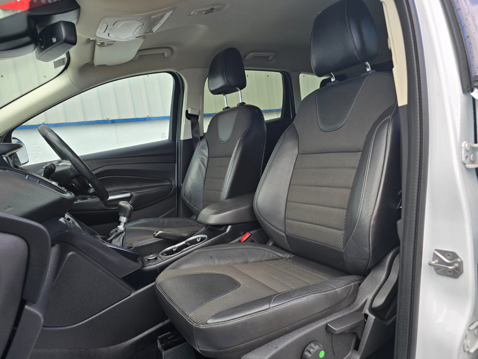 2016 Ford Kuga 2.0TDCI 120PS Titanium €10,950