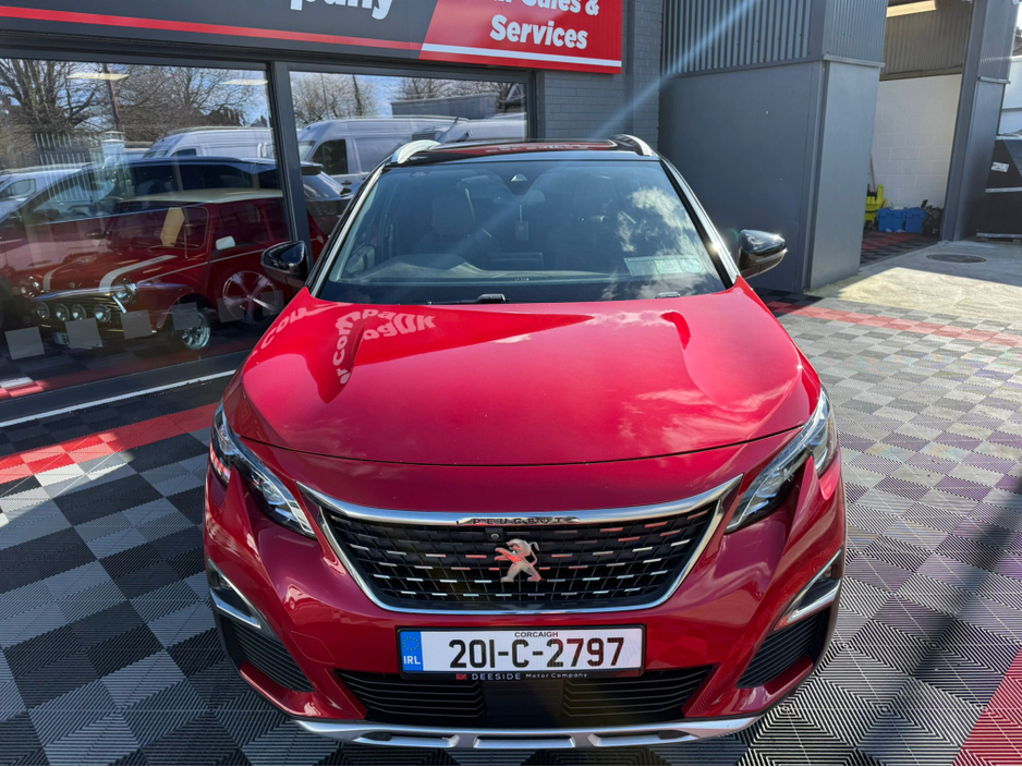 2020 Peugeot 3008 - image 4