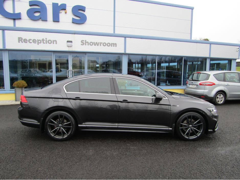 2022 Volkswagen Passat R-LINE 2.0 TDI D7F 150 4DR AUTO