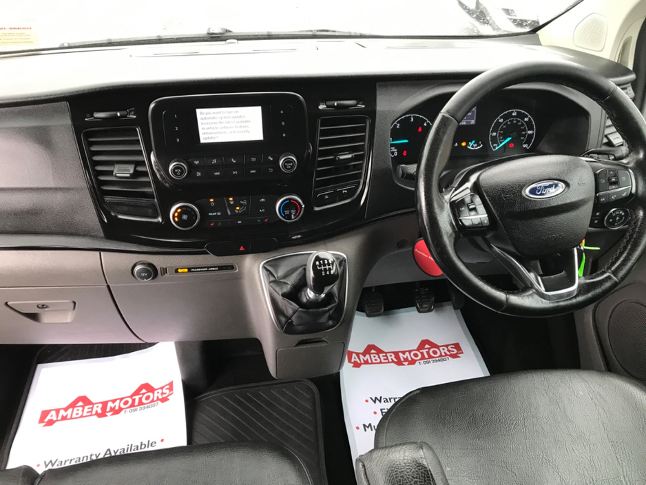 2019 Ford Tourneo - image 20