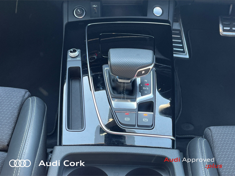 2024 Audi Q5 - image 14