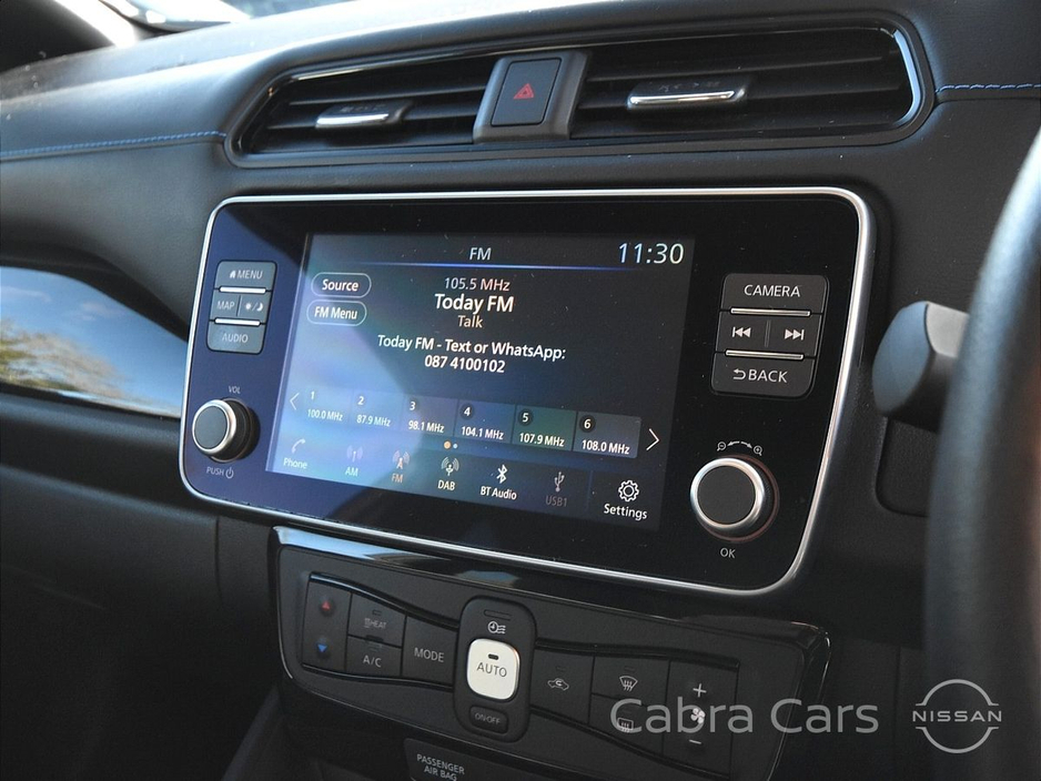 2024 Nissan Leaf - image 16