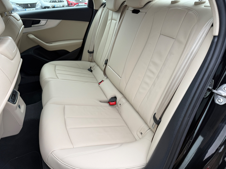 2023 Audi A4 - image 10