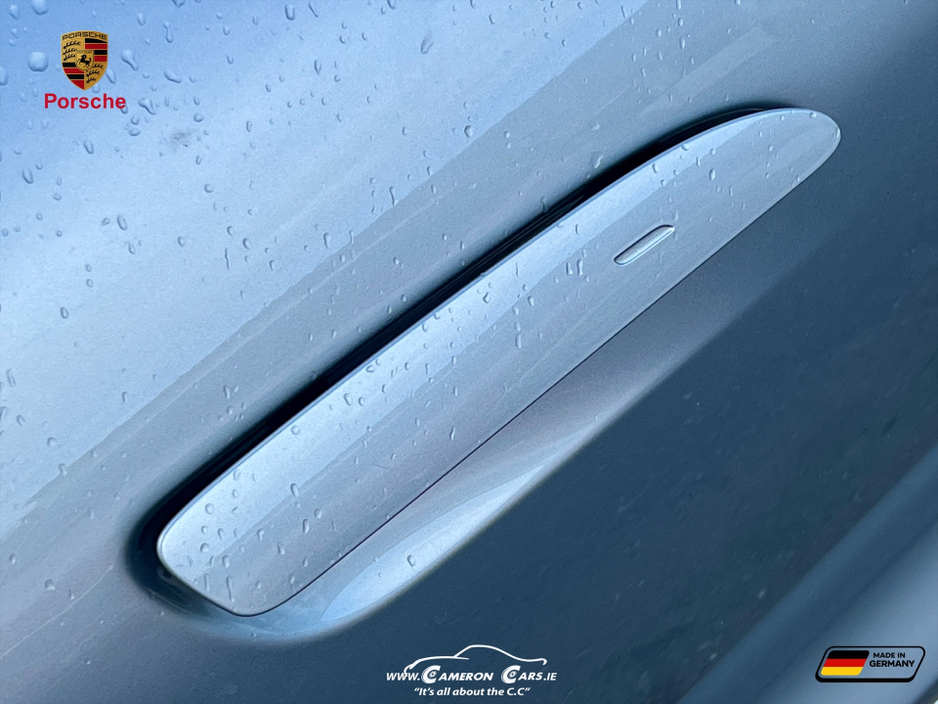 2022 Porsche Taycan - image 42