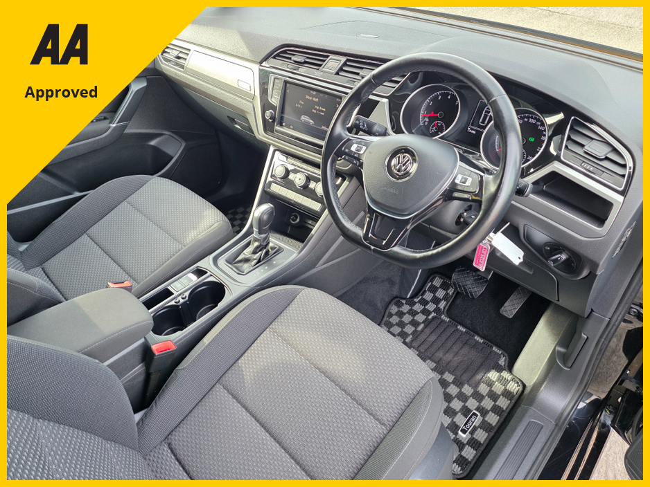 2017 Volkswagen Touran - image 10