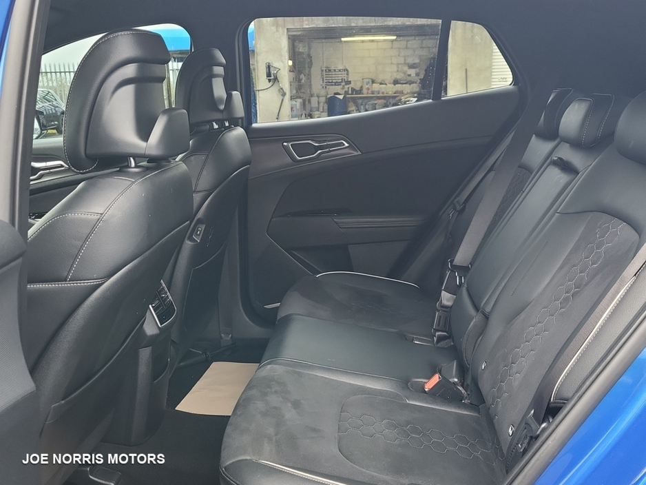 2024 Kia Sportage - image 10