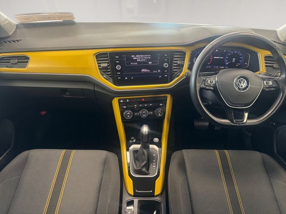 2020 Volkswagen T-Roc - image 15