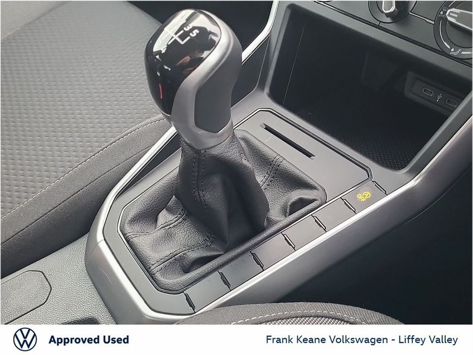 2025 Volkswagen Polo LIFE 1.0 TSI 95HP M5F *DEEP BLACK* *REAR VIEW CAMERA* *CARPLAY* PCP FINANCE AVAILABLE* €22,995