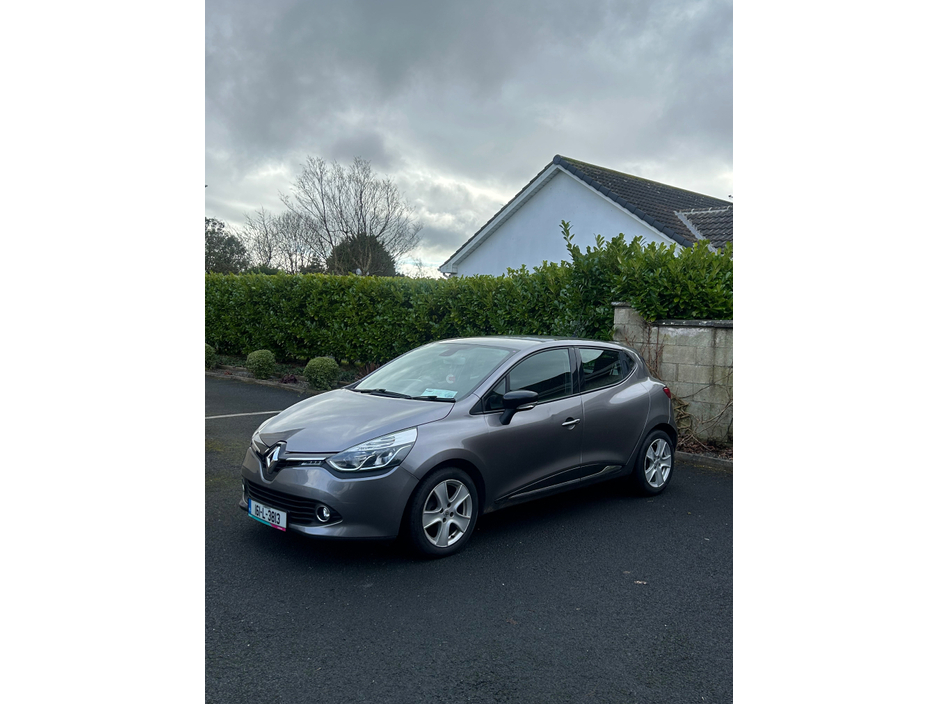 2016 Renault Clio IV DYNAMIQUE NAV 1.2 PETR 4DR €8,200