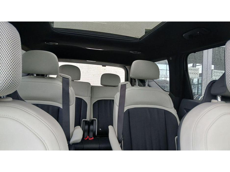 2026 Kia EV9 - image 29