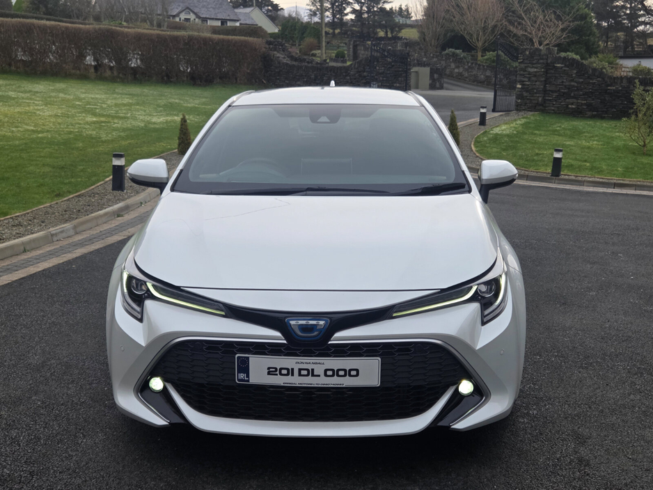 2020 Toyota Corolla - image 3