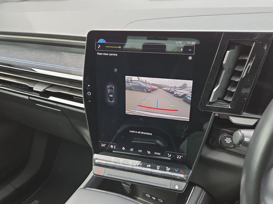 2023 Renault Austral - image 13